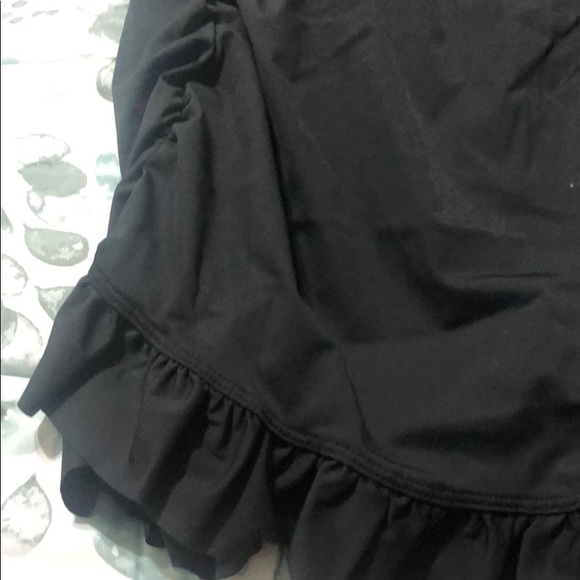 Swimsuit - Picture 3 of 5